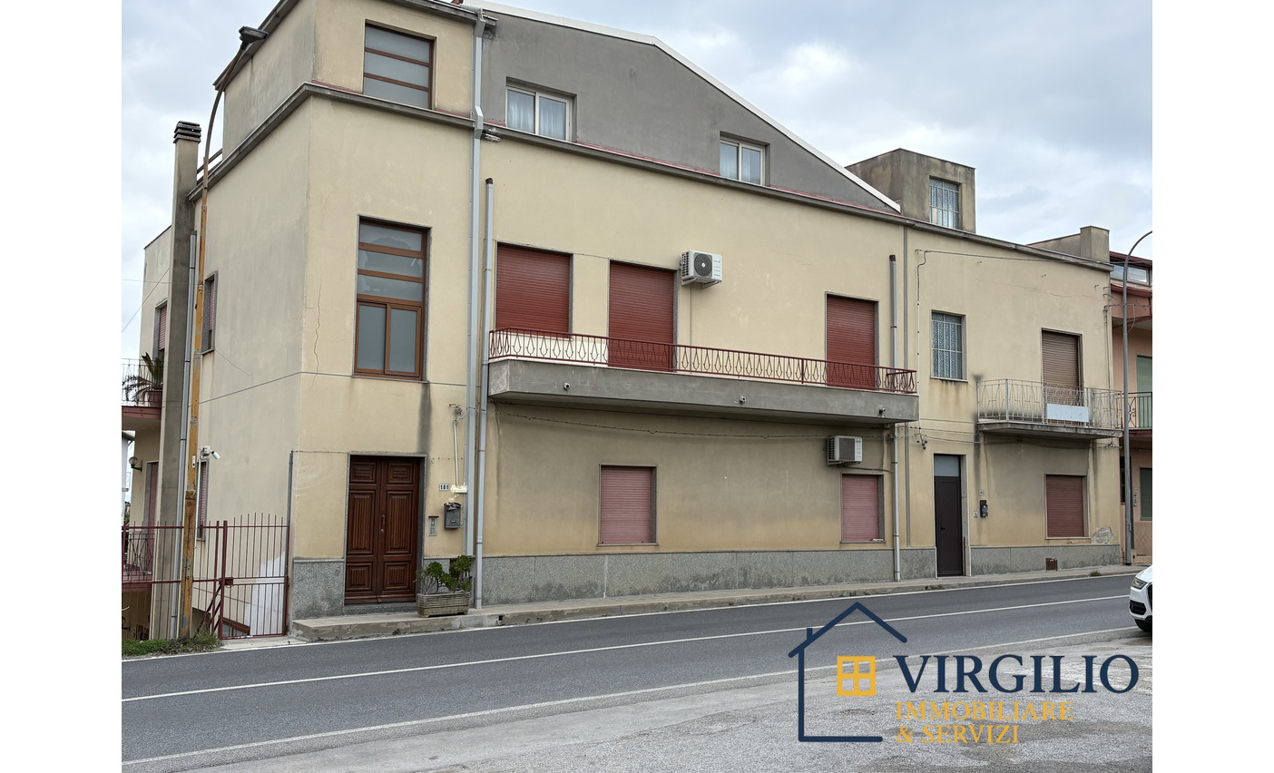 Appartamento o intero edificio in Vendita – Via Nazionale 185, Torrenova (ME)